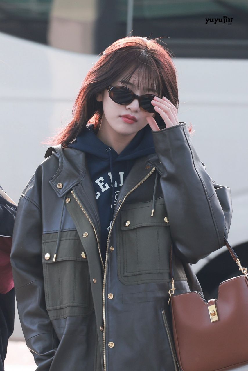 250320 상하이로 출국하는 아이브 안유진