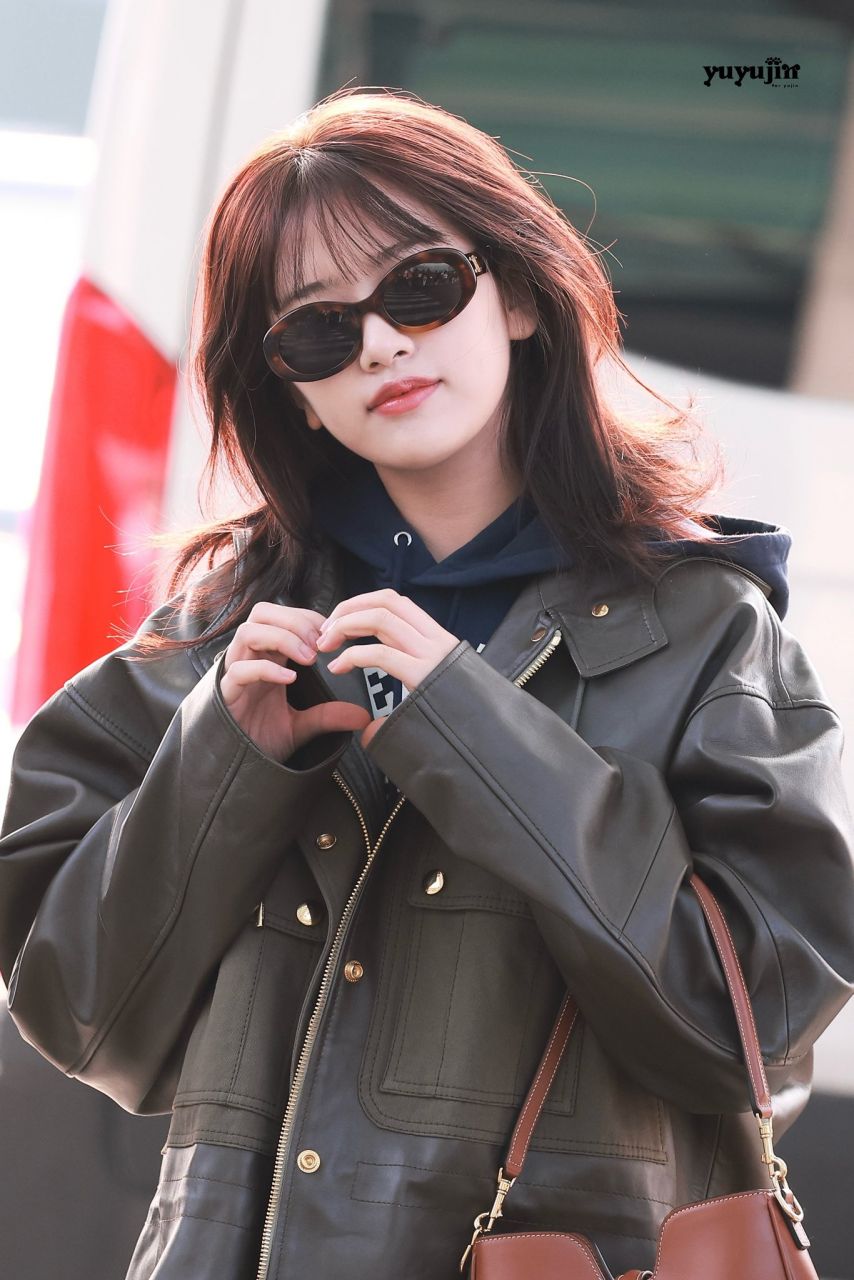 250320 상하이로 출국하는 아이브 안유진