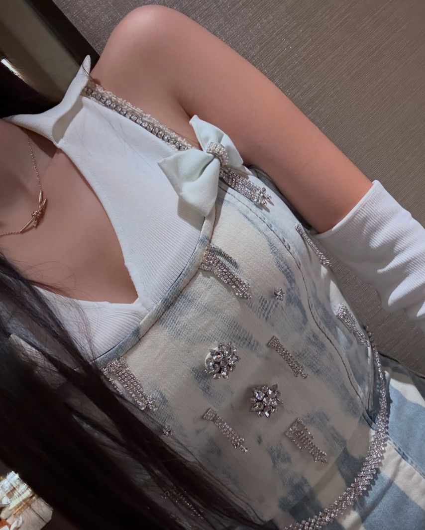 안지현