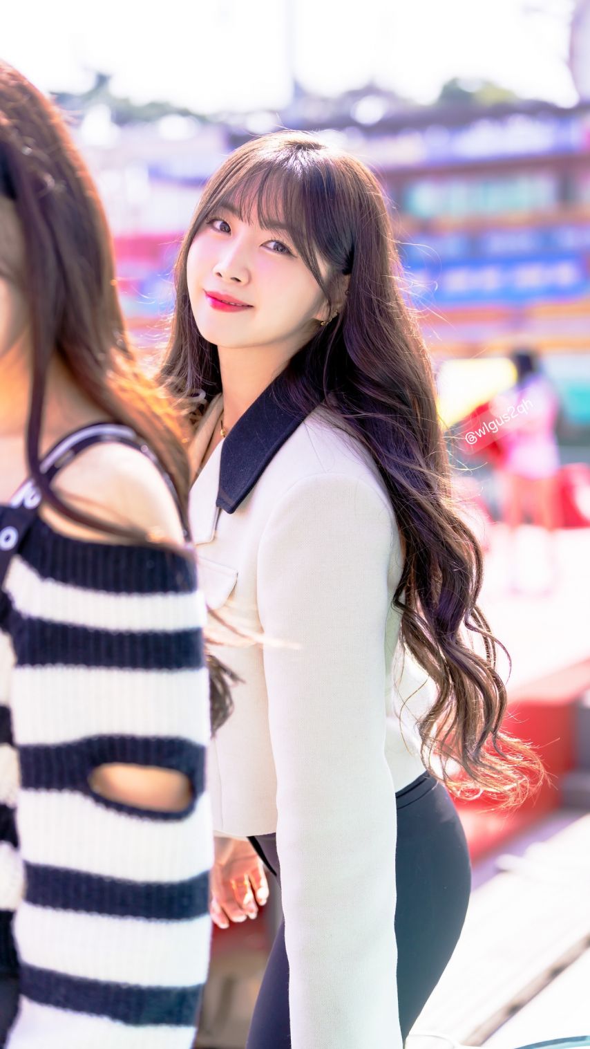 안지현