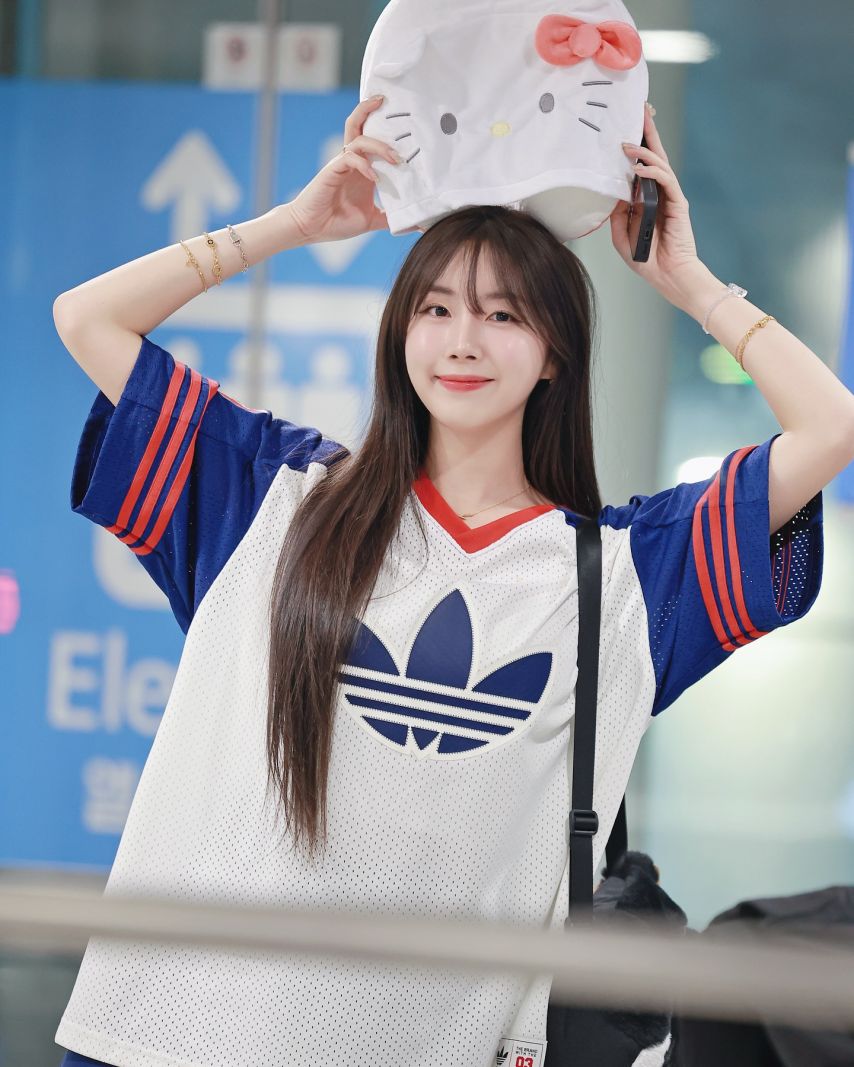안지현