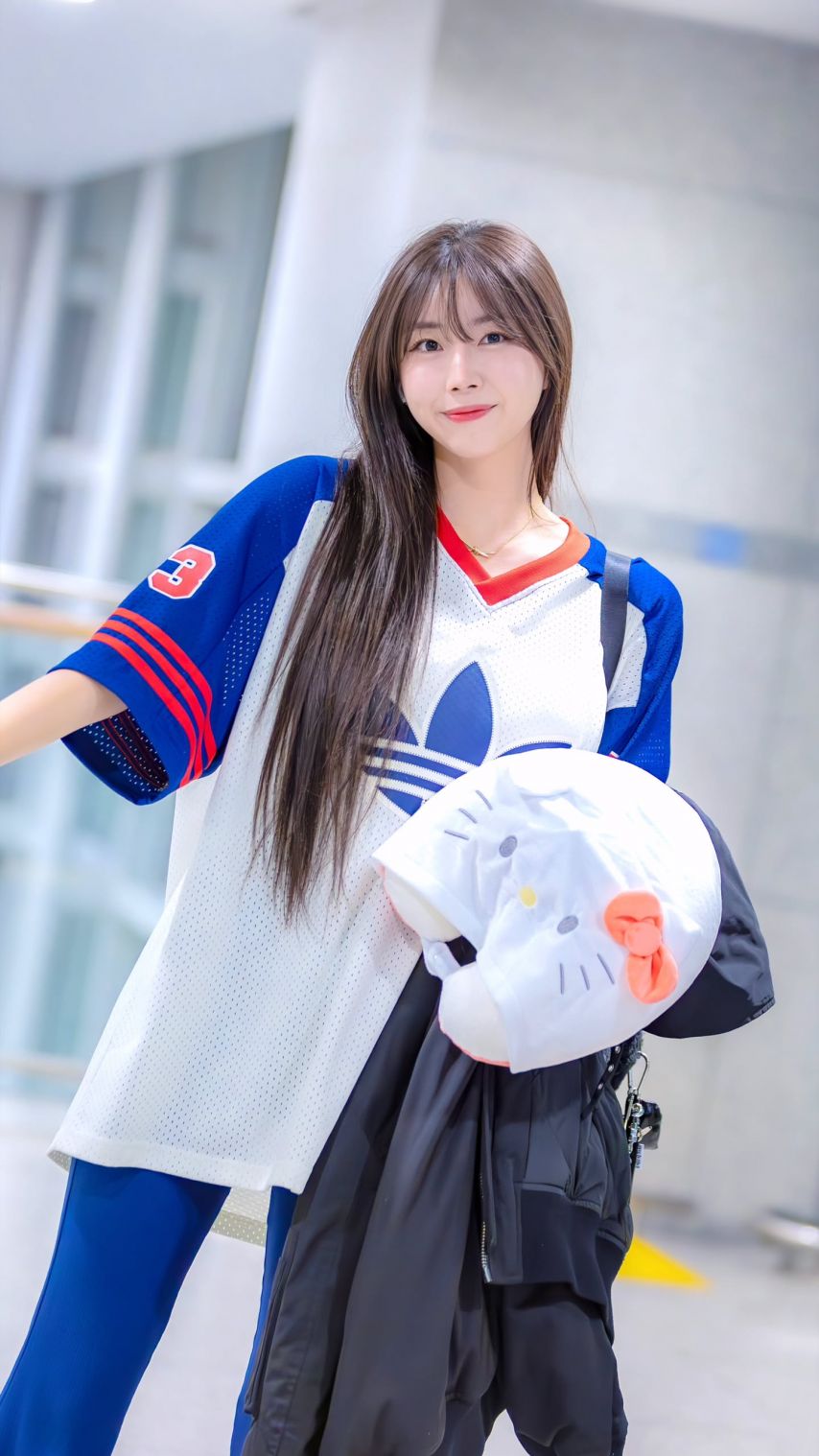 안지현
