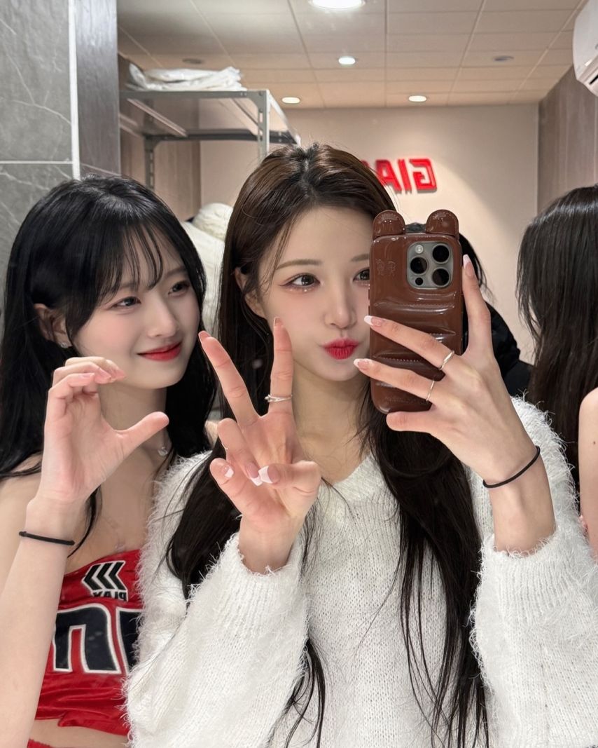 이호정 목나경 최홍라 박담비 김가현 김나현 공서윤 박수연 박예빈 이윤서 윤채원 오효정 롯데자이언츠