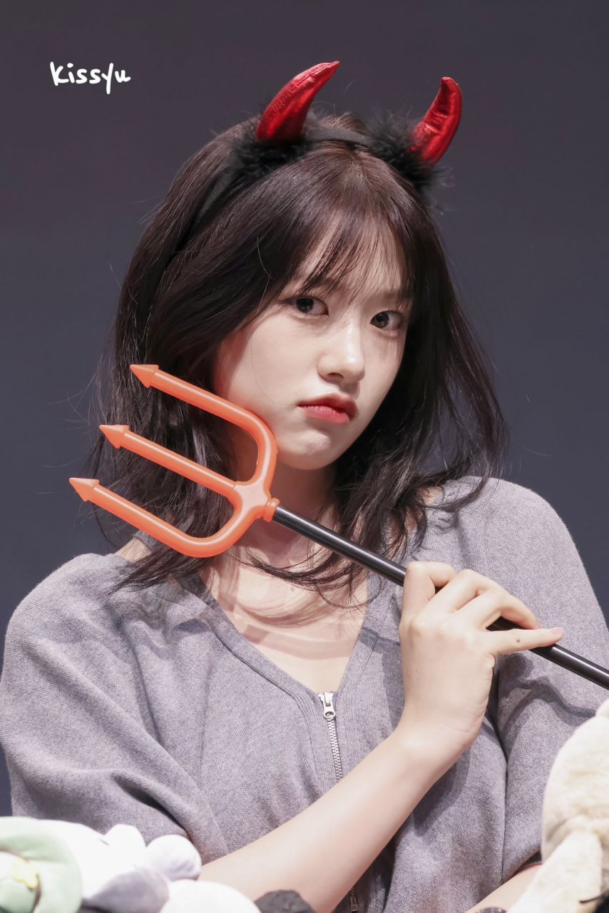 아이브 안유진