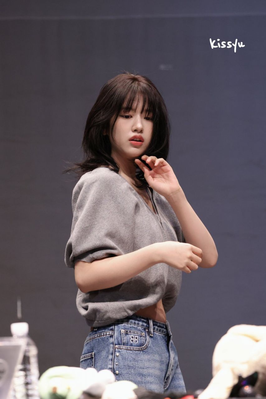 아이브 안유진