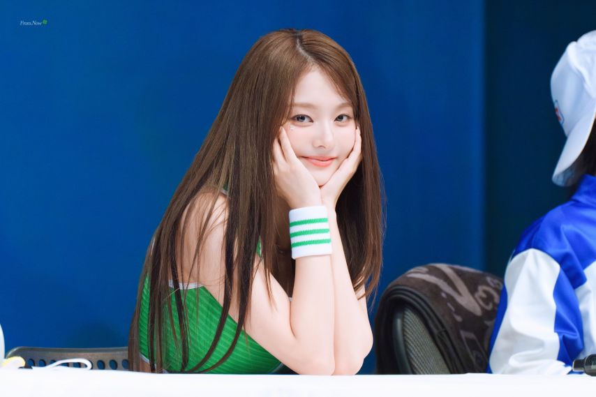 프로미스나인 이나경