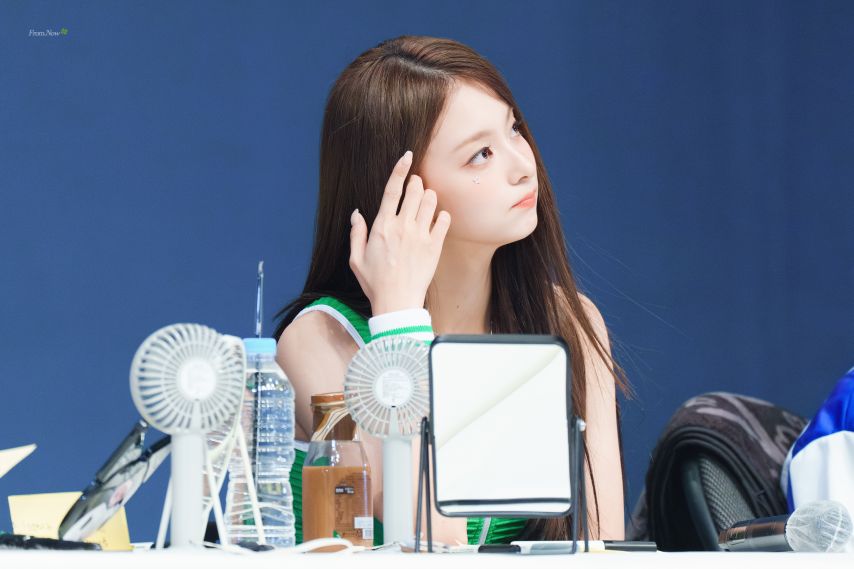 프로미스나인 이나경