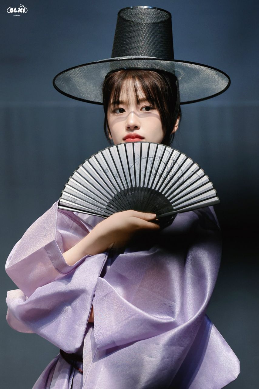 어제 아이브 안유진