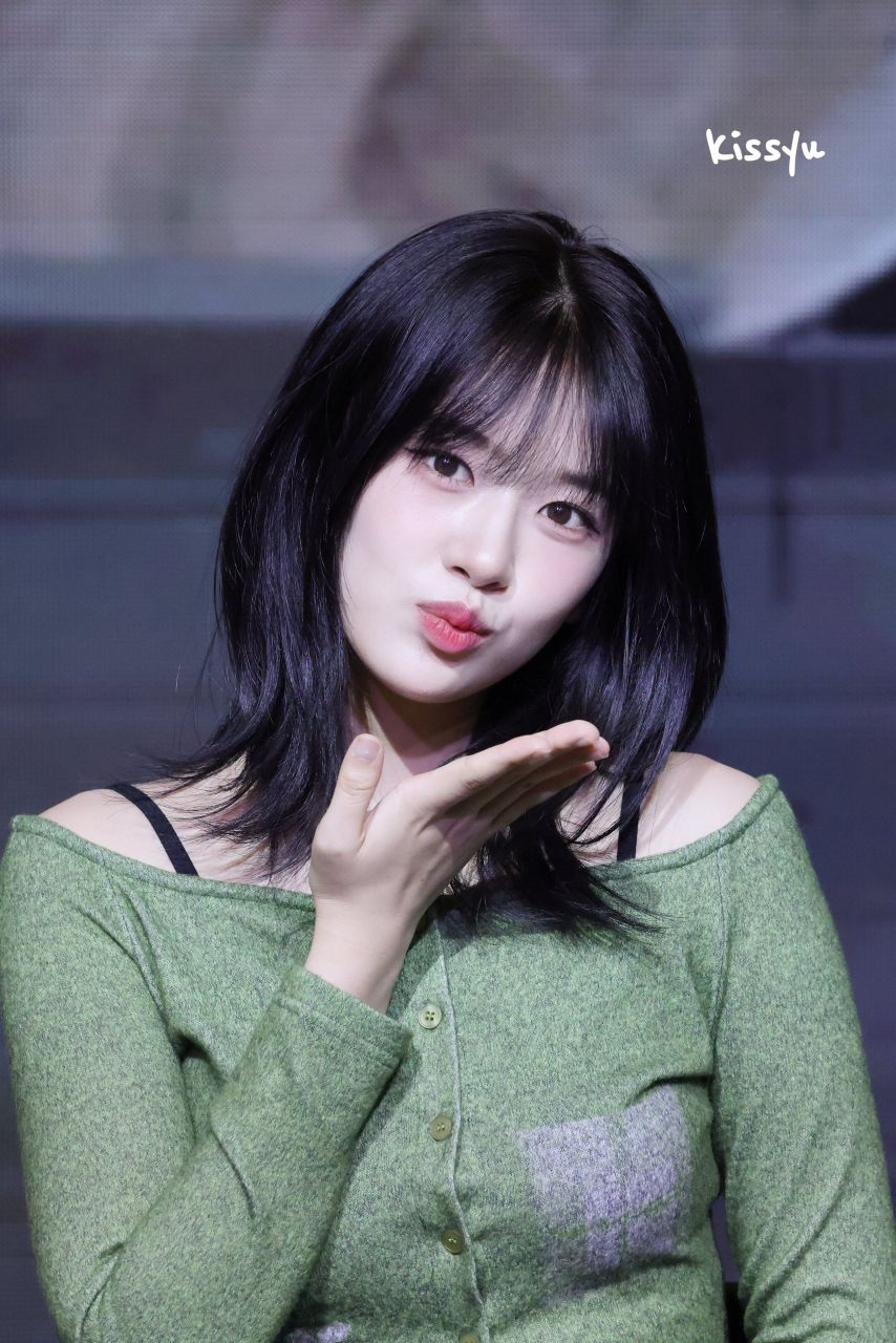 아이브 안유진
