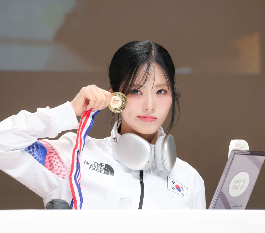 프로미스나인 박지원