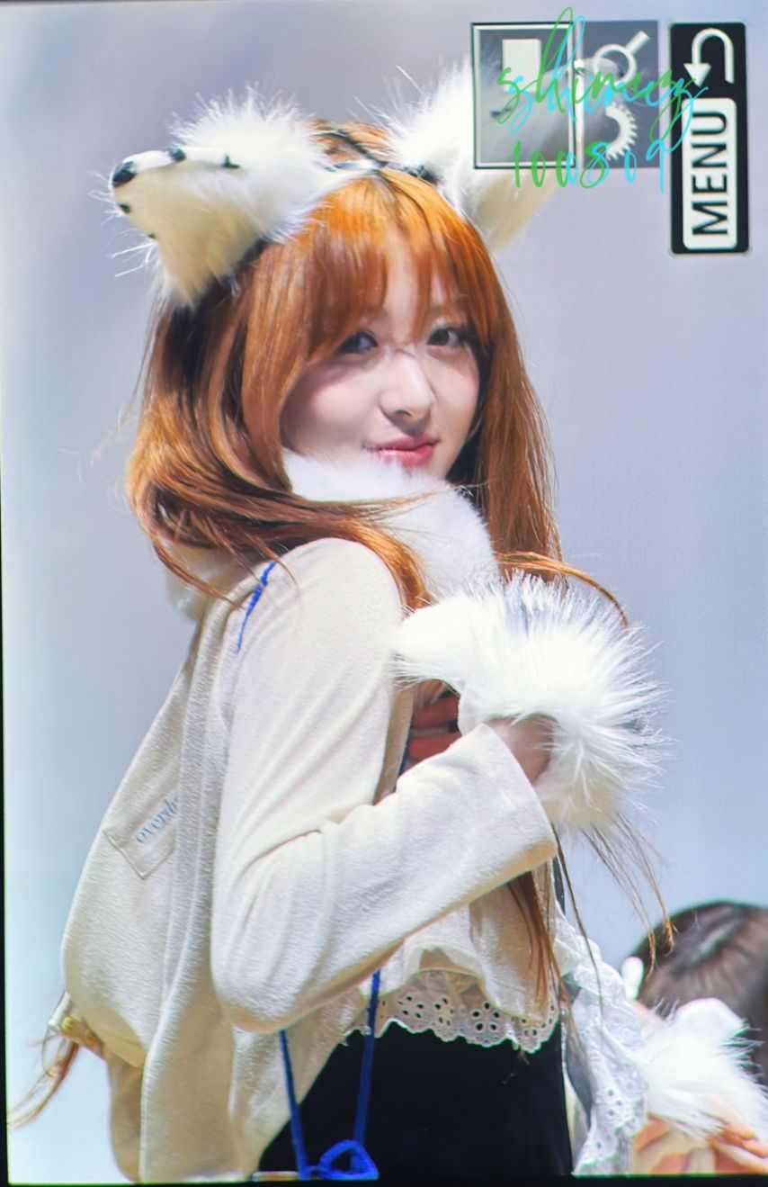 [르세라핌] 허윤진