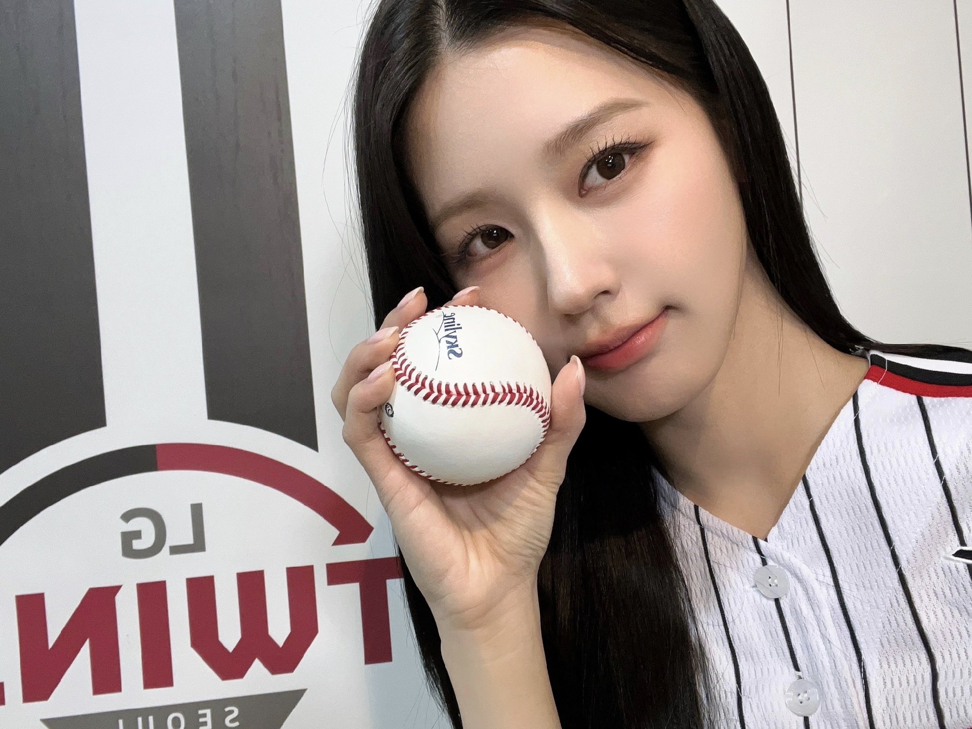 LG로 간 아이들 미연 + 삼성으로 간 프로미스나인 채영,지원 야꼽