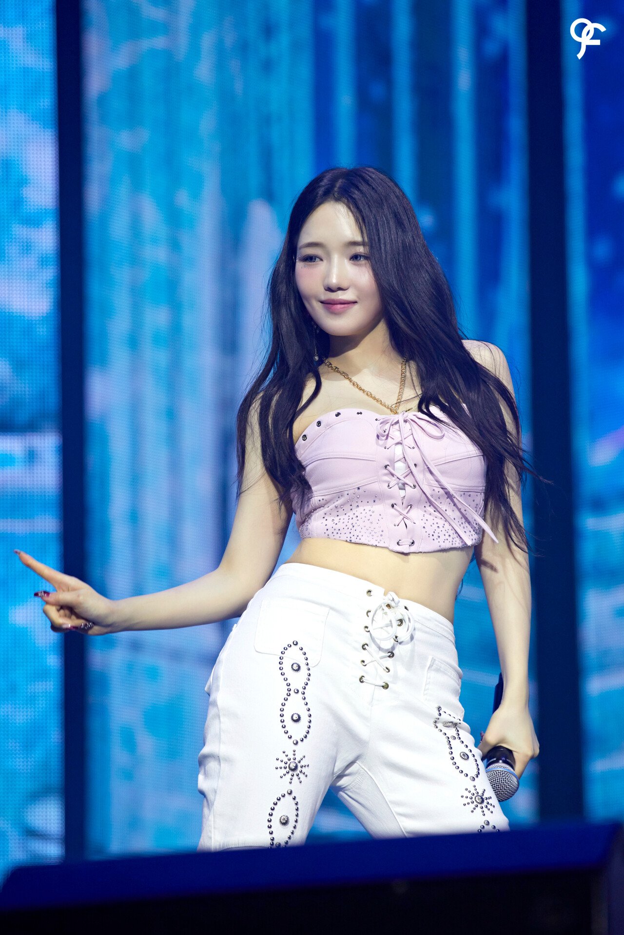 프로미스나인 지선