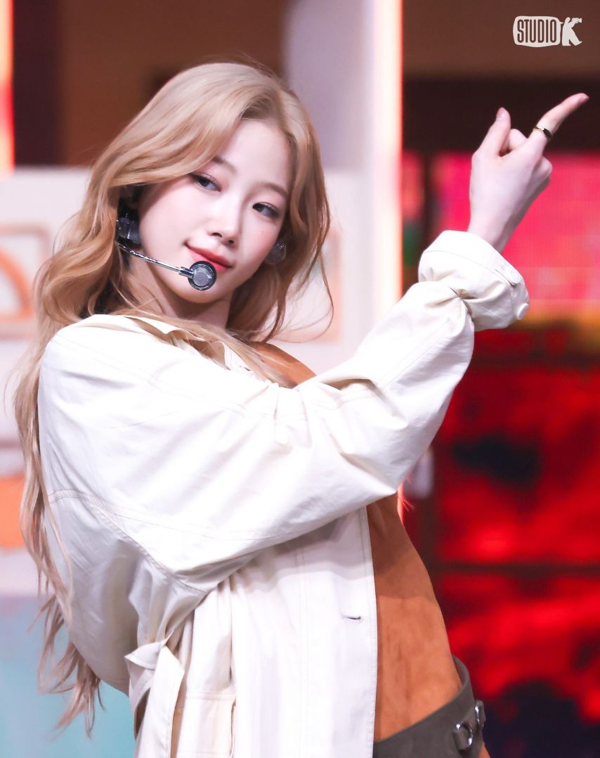 LESSERAFIM르세라핌 뮤직뱅크 금고털이