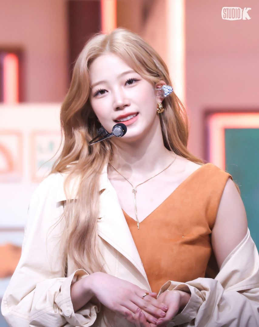 LESSERAFIM르세라핌 뮤직뱅크 금고털이