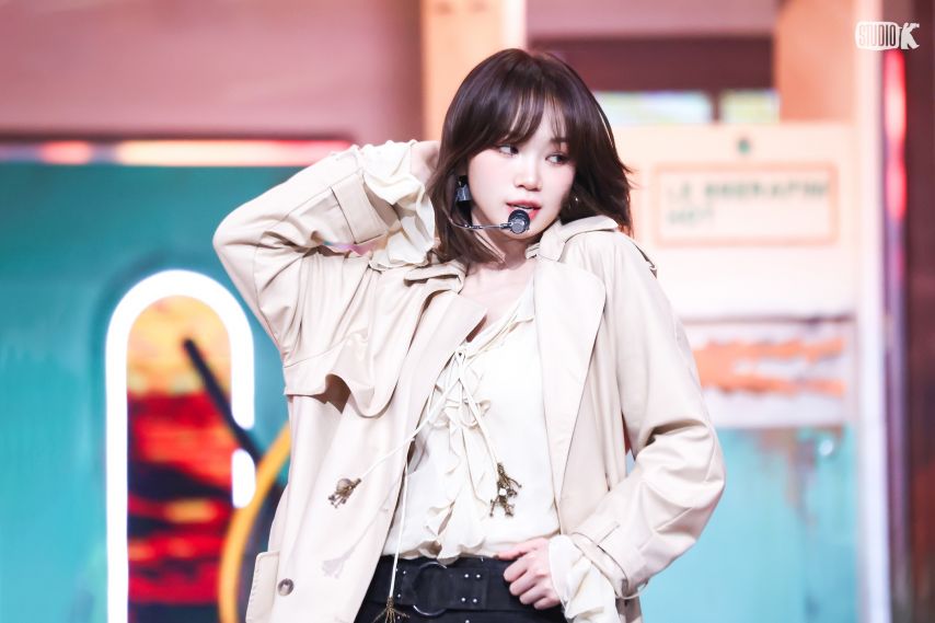 LESSERAFIM르세라핌 뮤직뱅크 금고털이