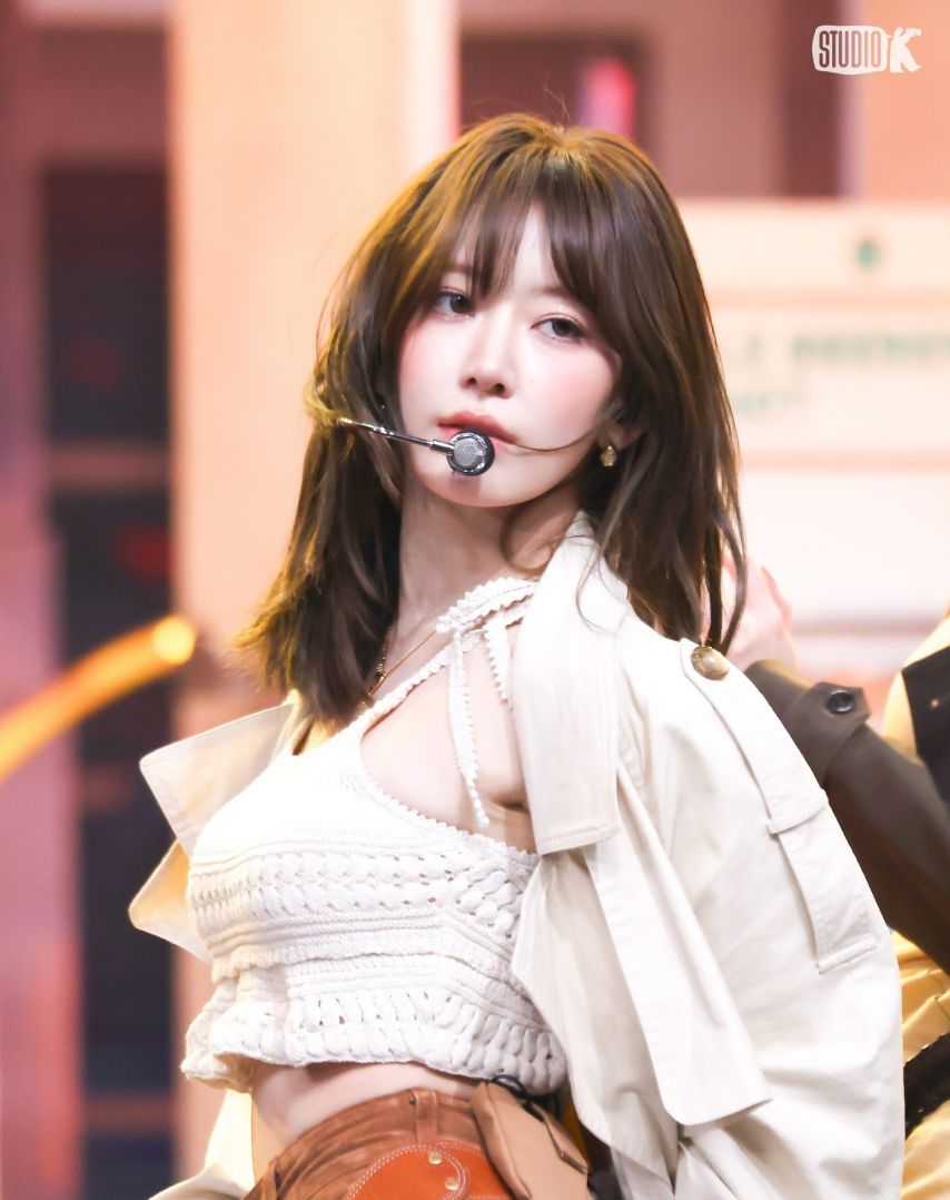 LESSERAFIM르세라핌 뮤직뱅크 금고털이