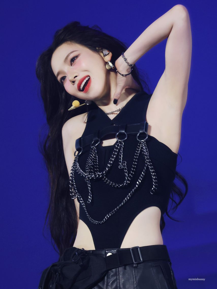 에스파 카리나