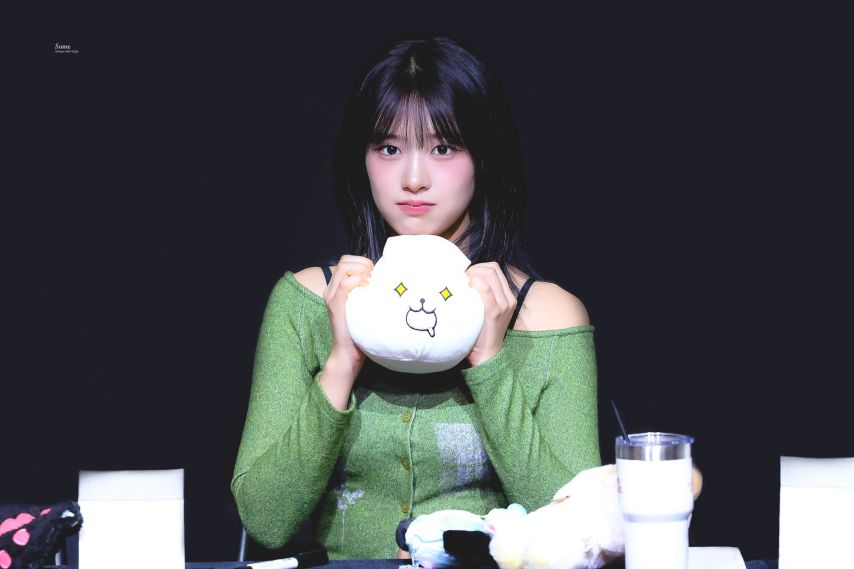아이브 안유진