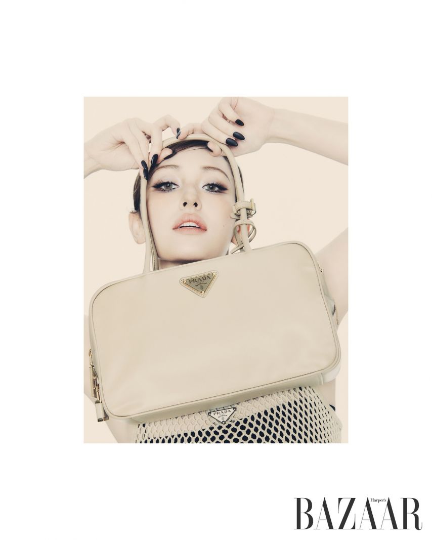 전소미 BAZAAR