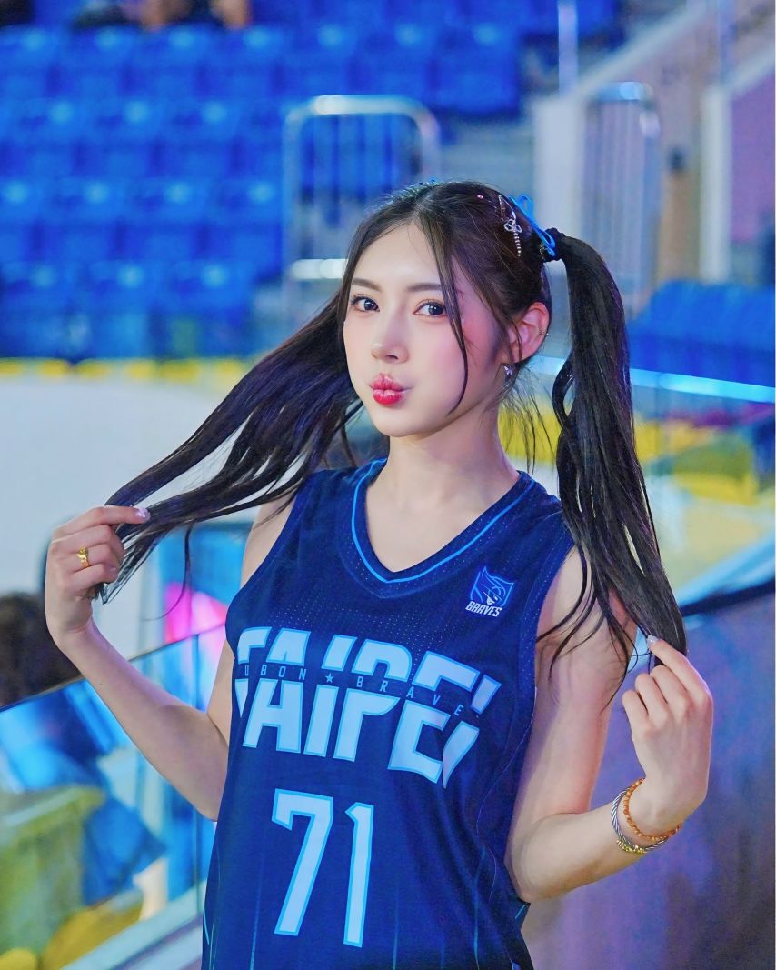 김도아 김자인