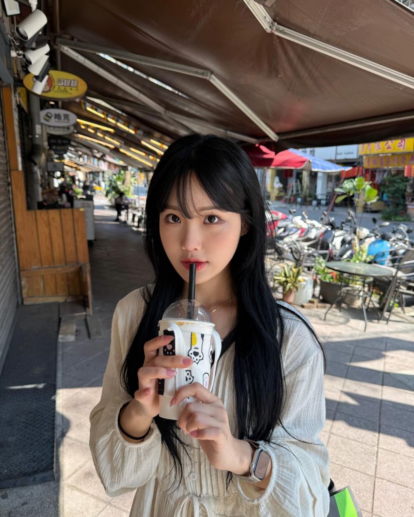최홍라