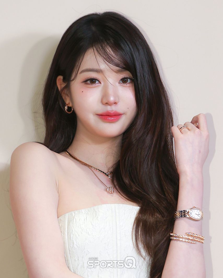 장원영 IVE아이브 250327