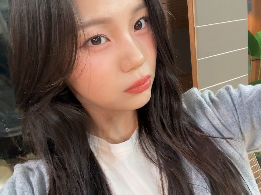 엄지 VIVIZ비비지