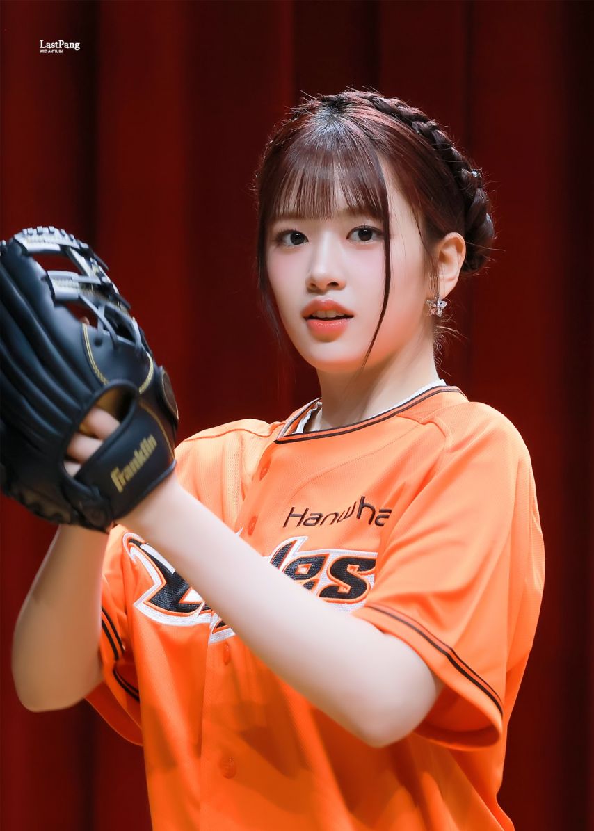 권투, 야구, 농구, 축구 다 하는 안유진..