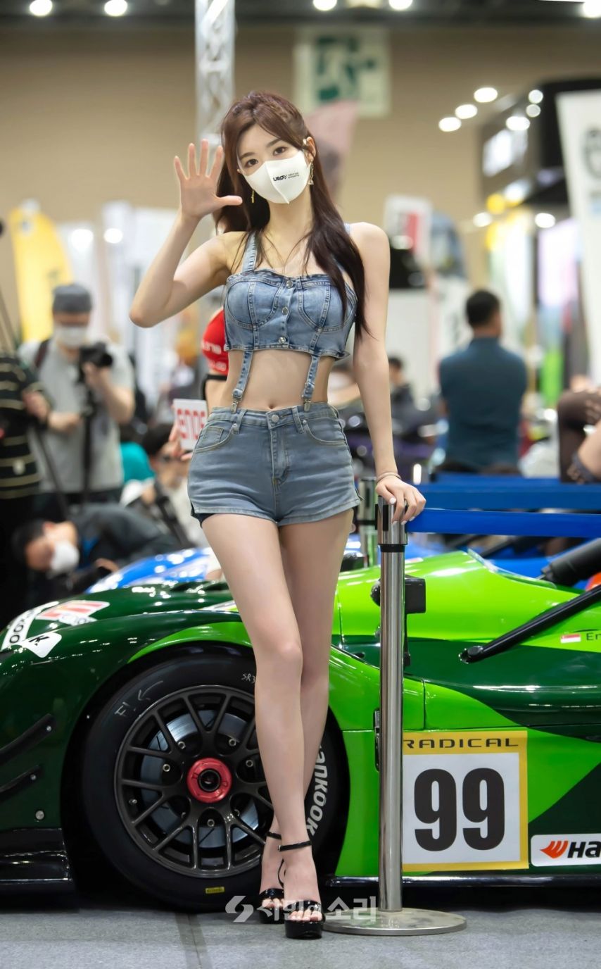 모델 육예주