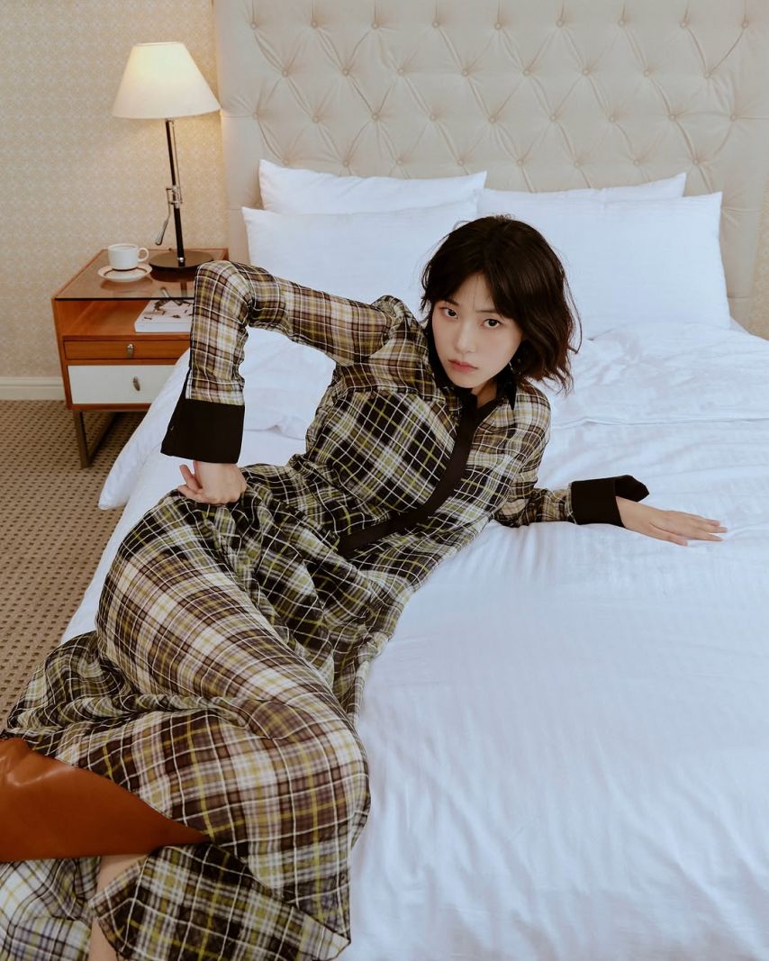 폭싹 속았수다에서 부현숙역을 한 배우 이수경 화보.jpg