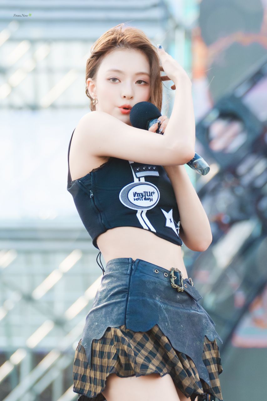 프로미스나인 이나경