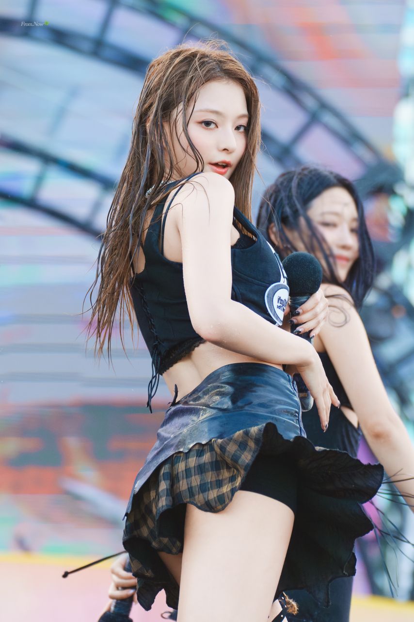 프로미스나인 이나경