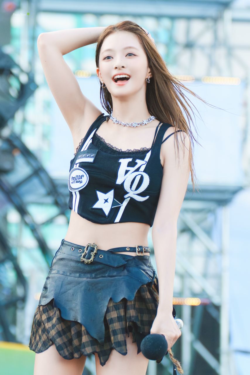프로미스나인 이나경