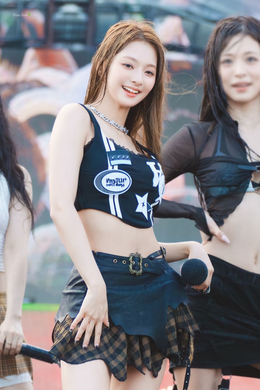 프로미스나인 이나경