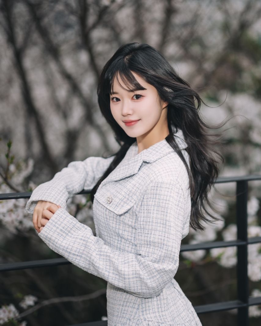 홍지은