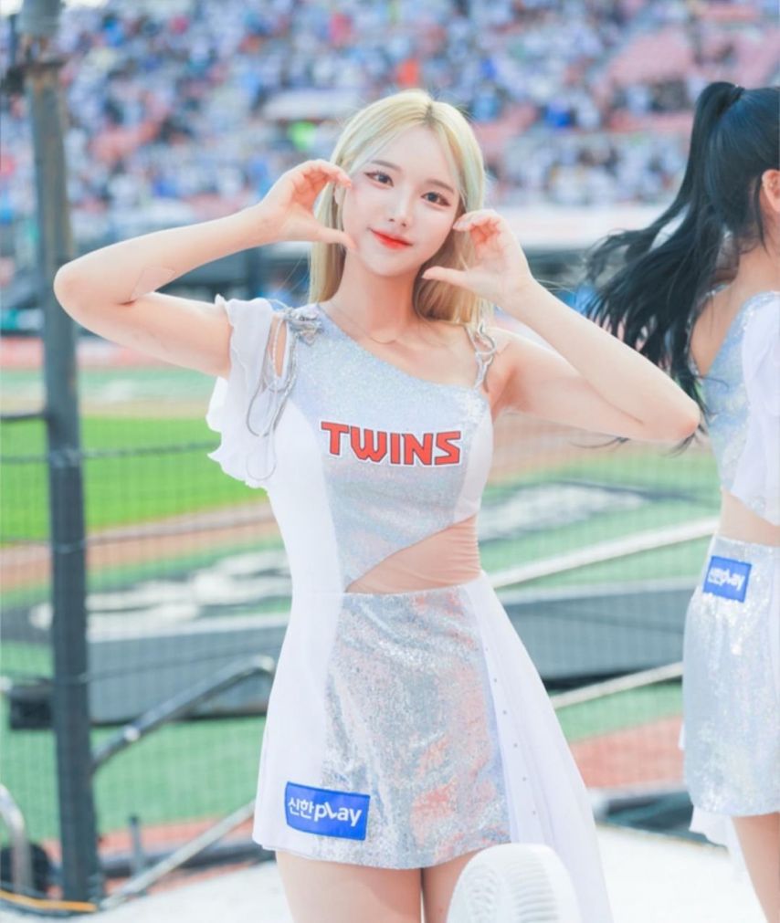 치어리더 이진