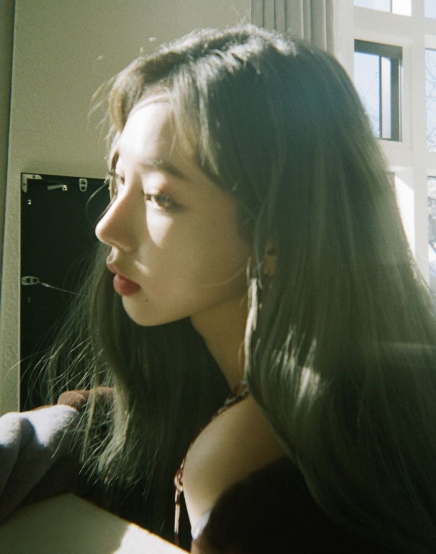 에스파 카리나 옆모습