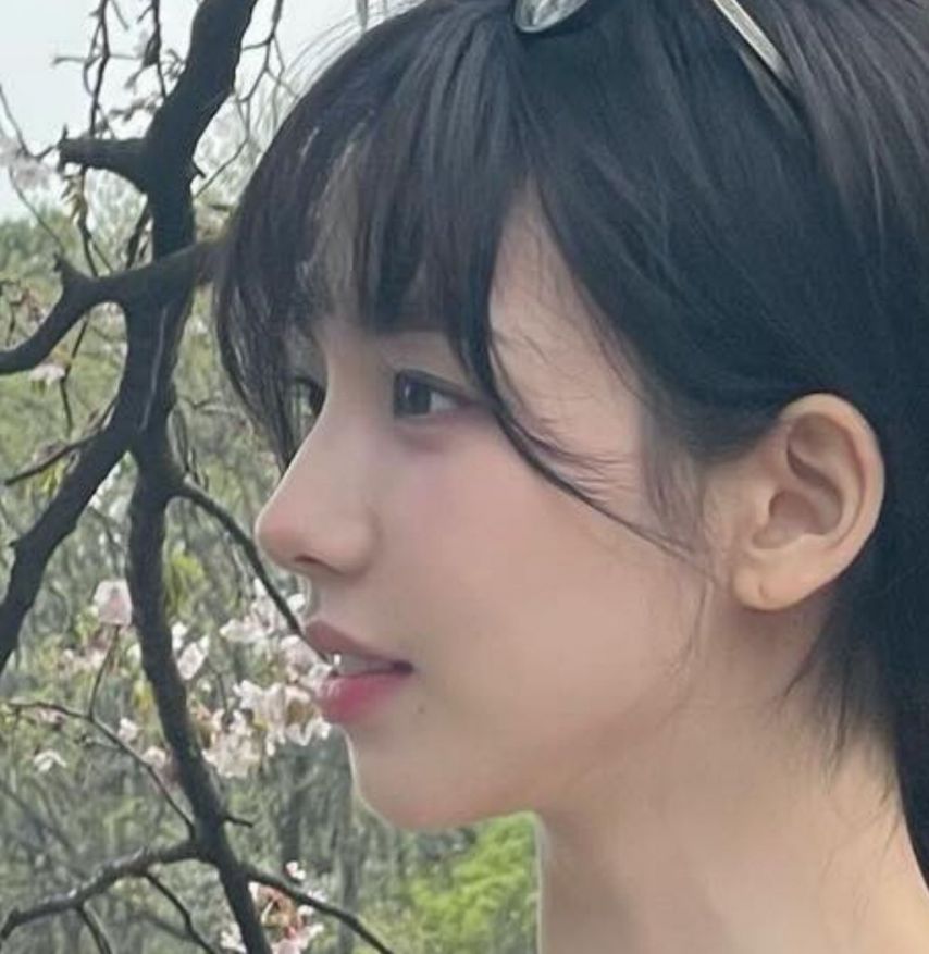 에스파 카리나 옆모습