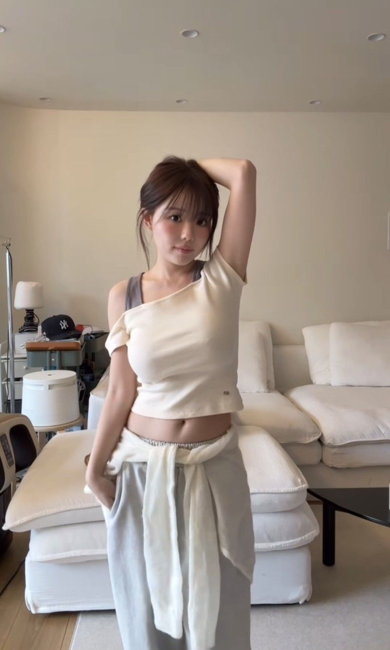 얼짱시대 65G컵 유부녀 홍영기 노브라~