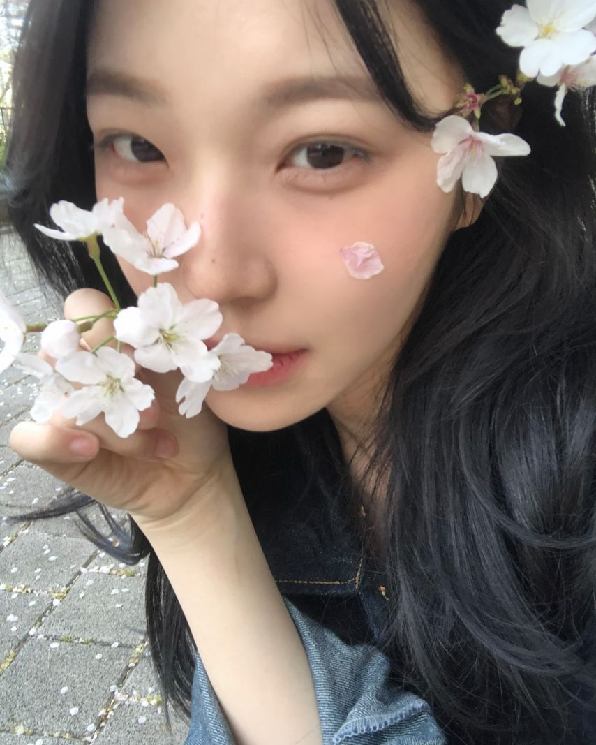 프로미스나인 백지헌