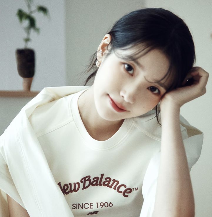아이유 뉴발란스 블랙야크