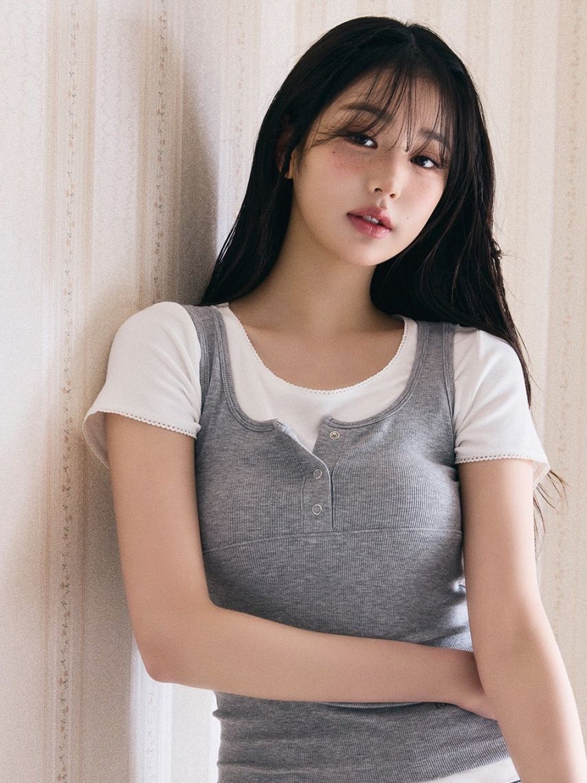 [아이브] 장원영 ..... 로라로라 25 Summer Collection