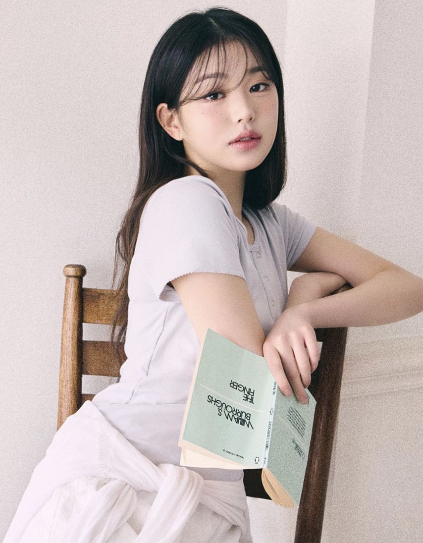 [아이브] 장원영 ..... 로라로라 25 Summer Collection