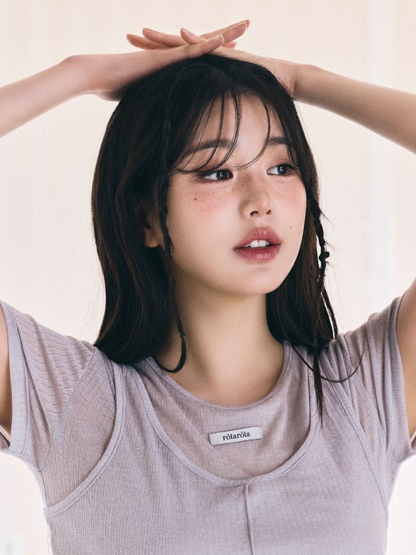 [아이브] 장원영 ..... 로라로라 25 Summer Collection