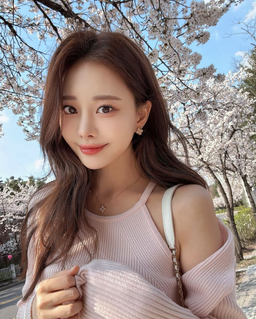 아옳이 김민영