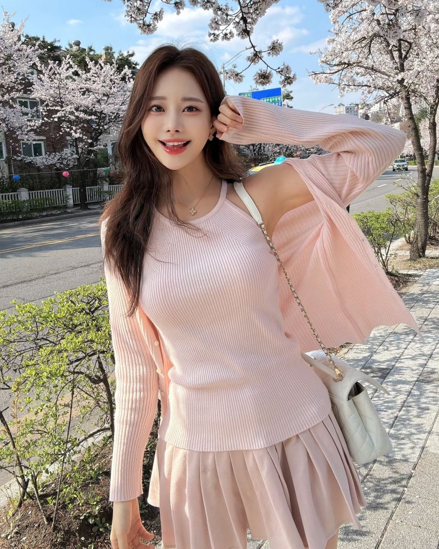 아옳이 김민영