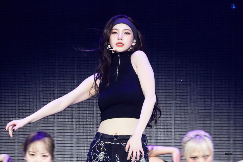 에스파 카리나