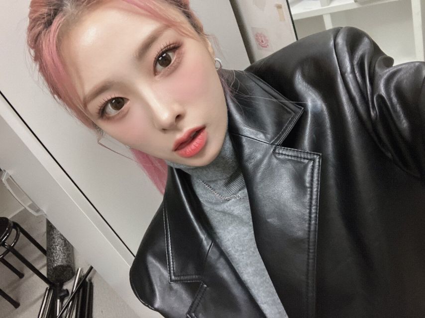 로켓펀치 윤경
