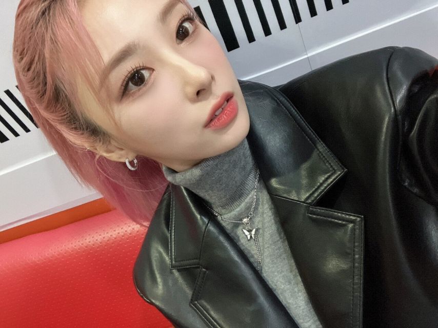 로켓펀치 윤경